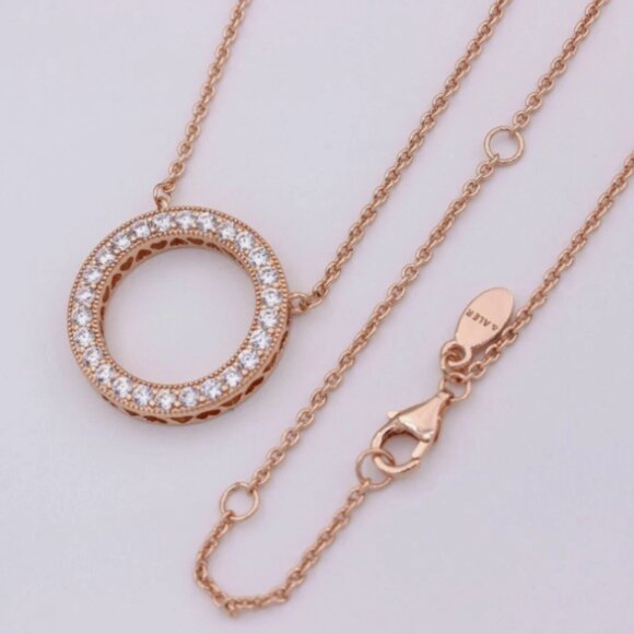 Pandora Rose Gold Circle of Sparkle Hearts of Pandora Necklace - Picture 4 of 5